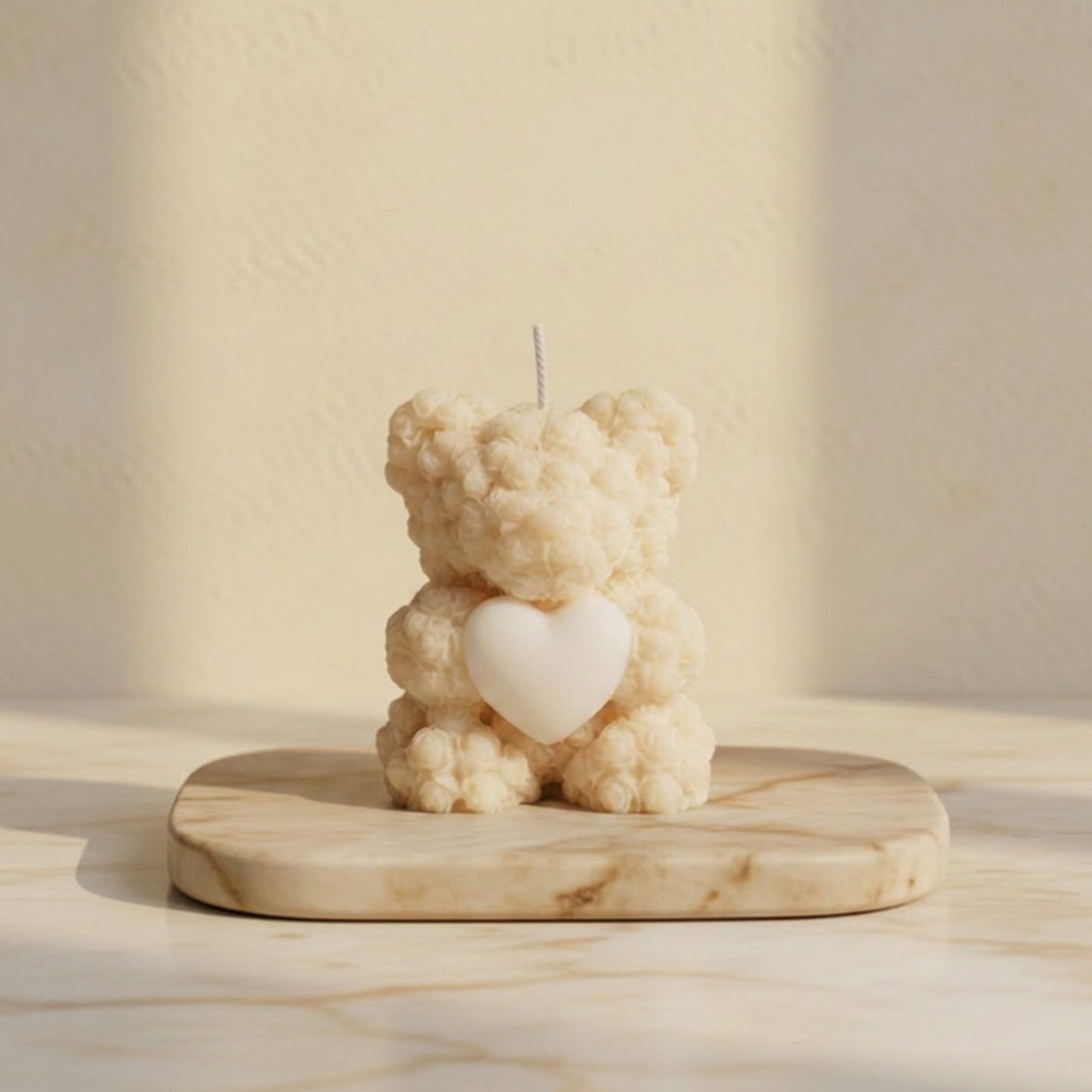 Bomboniera orsetto di rose avorio con cuore e confetti, Piki Candles