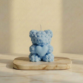Candela orsetto di rose azzurro cielo con cuore — bomboniera nascita e battesimo bimbo, artigianale Piki Candles