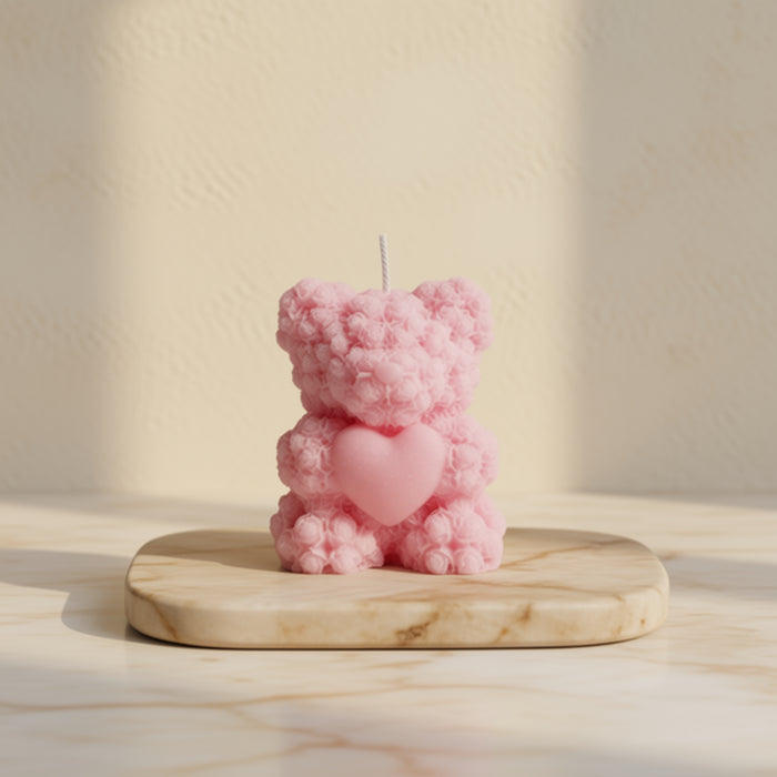 Candela orsetto di rose rosa delicato con cuore — bomboniera nascita e battesimo bimba, artigianale Piki Candles